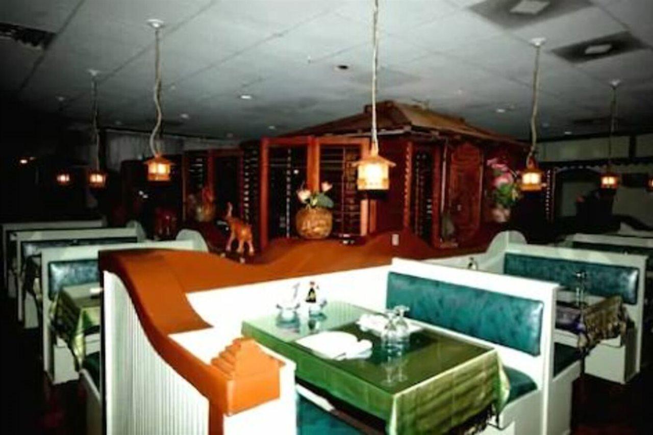 A Victory Inn & Suites - Ann Arbor Extérieur photo